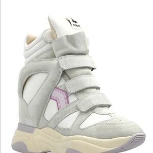 Isabel Marant Women's Gray and White Sneakers